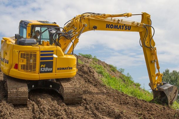 Kettenbagger Komatsu PC138